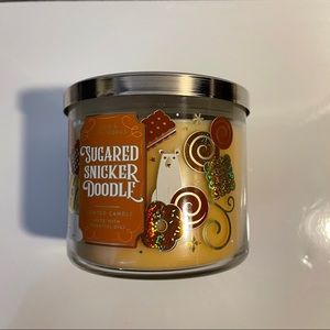 3-wick Candle Bath & Bodyworks - Snickerdoodle